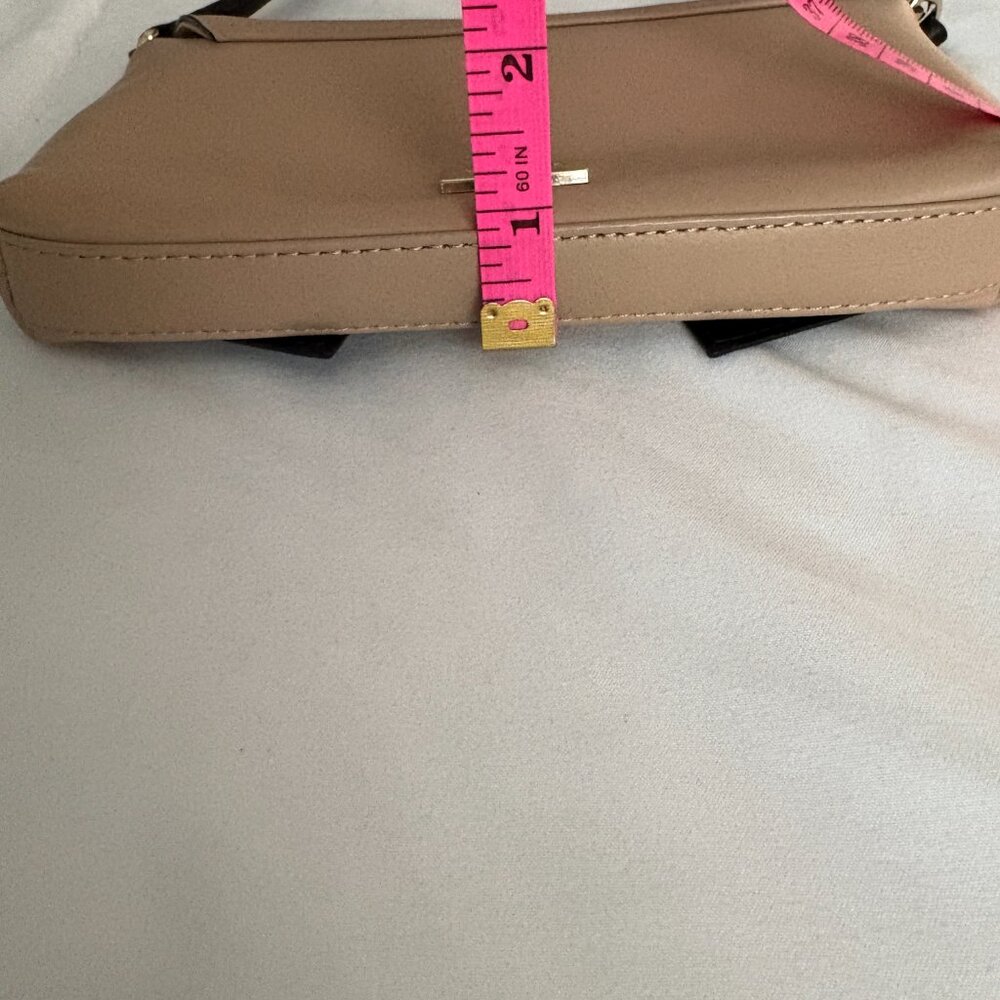 Kate Spade Hanover Street Aster Crossbody Bag Beige Black Bow Tumblr-Era Retro - Picture 7 of 10